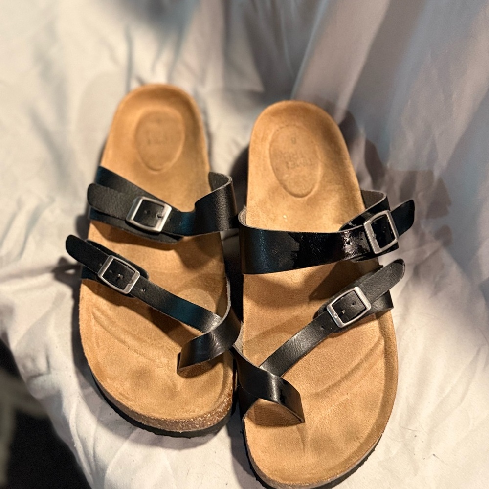 Time and Tru Black and Tan Sandals